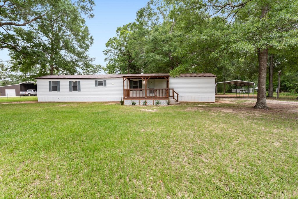24990 Blackburn Drive, Splendora, TX 77372