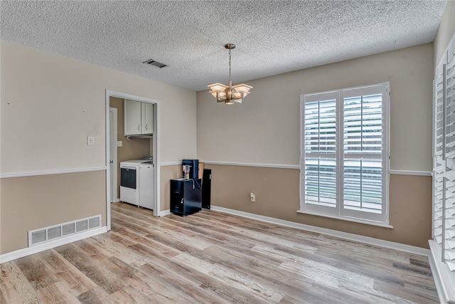 650 Tena Court, Burleson, TX 76028
