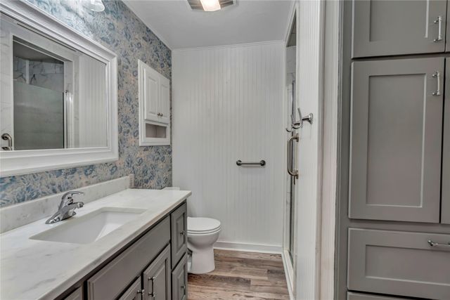 650 Tena Court, Burleson, TX 76028
