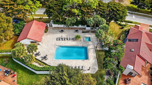 21700 Club Villa Terrace, Boca Raton, FL 33433