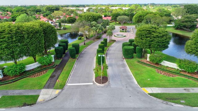 21700 Club Villa Terrace, Boca Raton, FL 33433