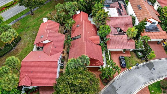 21700 Club Villa Terrace, Boca Raton, FL 33433