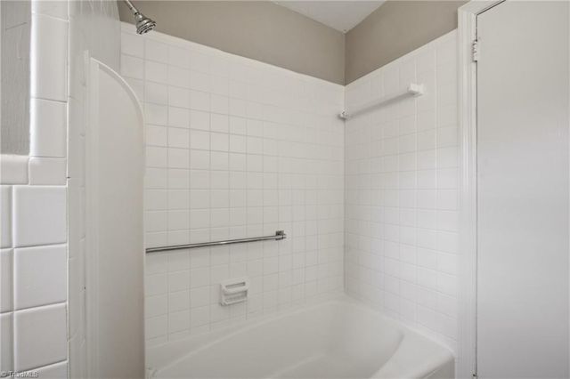 6132 Arden Drive, Clemmons, NC 27012