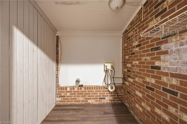 6132 Arden Drive, Clemmons, NC 27012