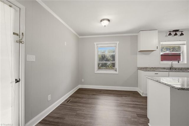 6132 Arden Drive, Clemmons, NC 27012