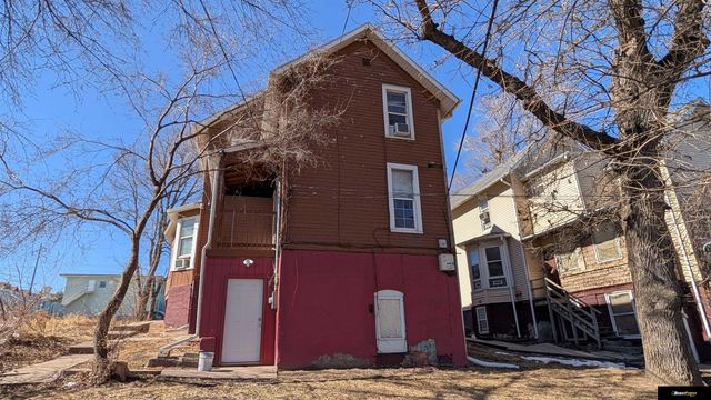 1049 Park Avenue, Omaha, NE 68105