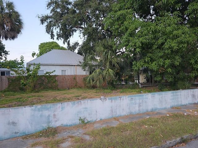 2604 N 10TH STREET, Tampa, FL 33605