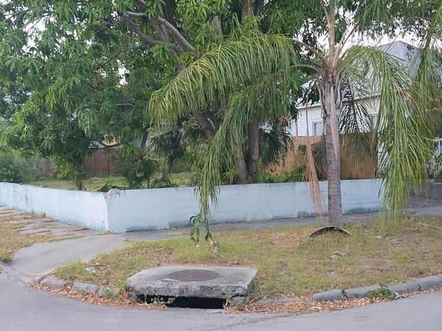 2604 N 10TH STREET, Tampa, FL 33605