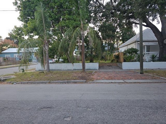 2604 N 10TH STREET, Tampa, FL 33605