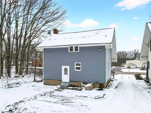 66 Conneaut Lake Rd, West Salem Twp, PA 16125