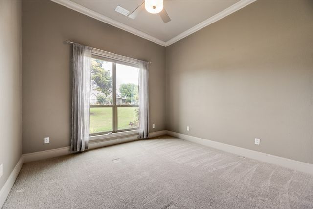 140 Sullivan Way, Waxahachie, TX 75167
