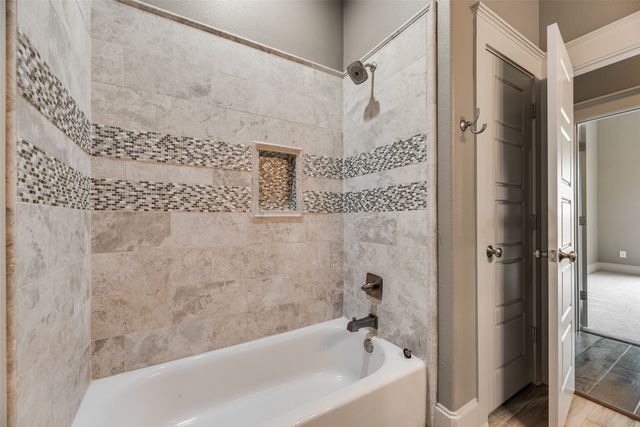 140 Sullivan Way, Waxahachie, TX 75167