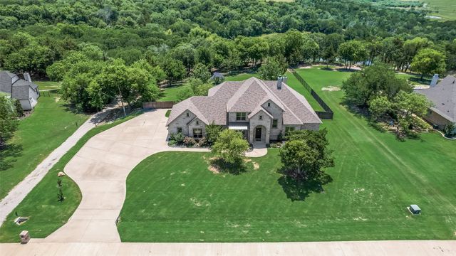 140 Sullivan Way, Waxahachie, TX 75167