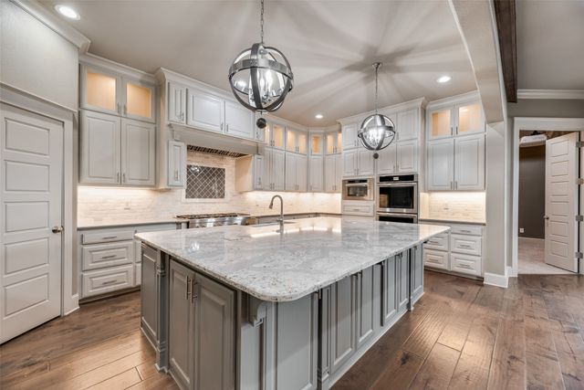 140 Sullivan Way, Waxahachie, TX 75167