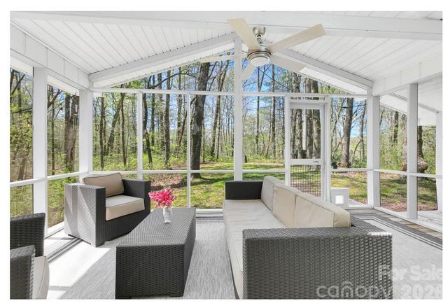 359 Rainbow Lake Drive, Brevard, NC 28712