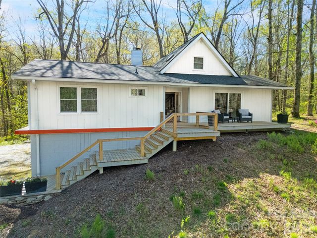 359 Rainbow Lake Drive, Brevard, NC 28712