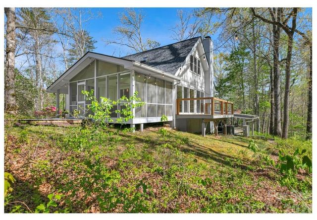 359 Rainbow Lake Drive, Brevard, NC 28712
