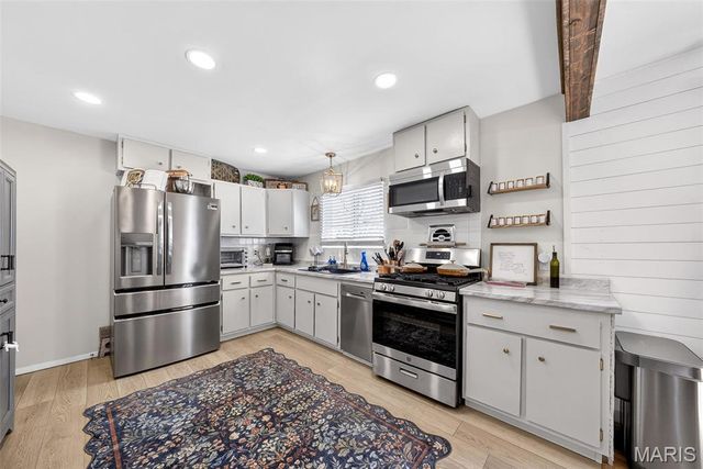 1640 Tahoe Drive, Florissant, MO 63031