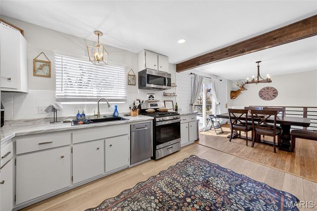 1640 Tahoe Drive, Florissant, MO 63031