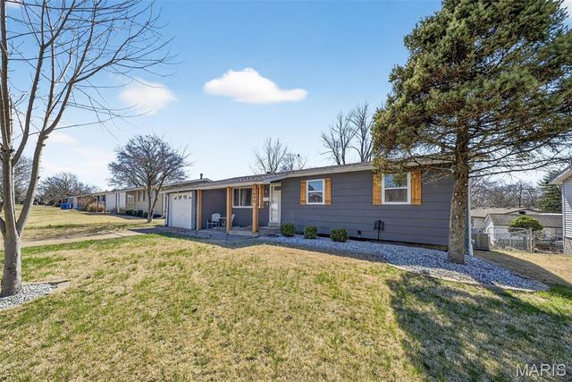 1640 Tahoe Drive, Florissant, MO 63031