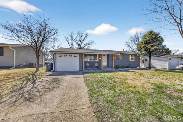 1640 Tahoe Drive, Florissant, MO 63031