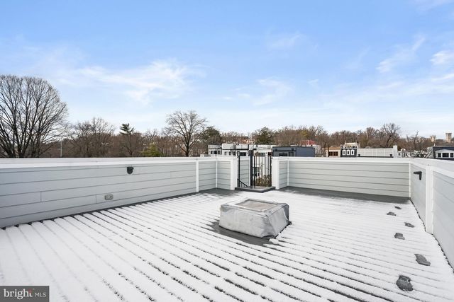 3719 R ST NW, Washington, DC 20007