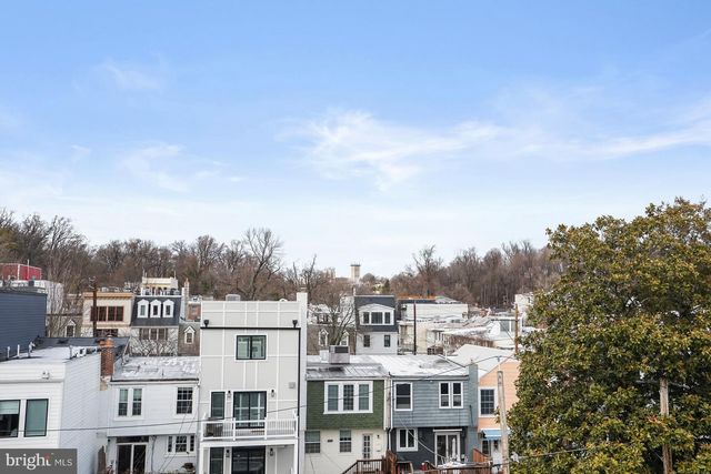 3719 R ST NW, Washington, DC 20007