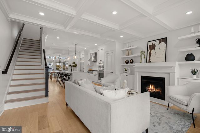 3719 R ST NW, Washington, DC 20007