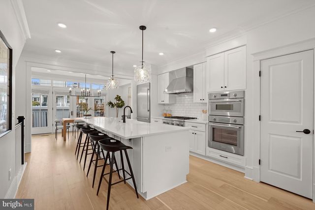 3719 R ST NW, Washington, DC 20007