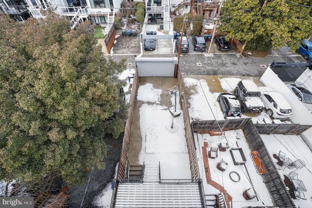 3719 R ST NW, Washington, DC 20007