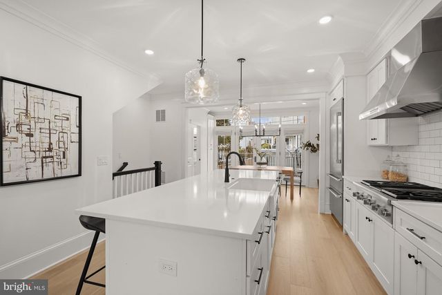 3719 R ST NW, Washington, DC 20007