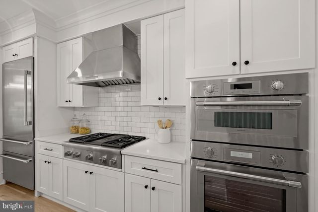 3719 R ST NW, Washington, DC 20007