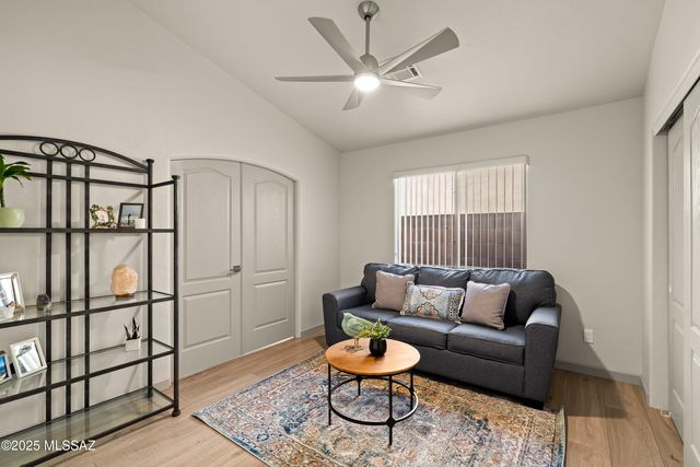 4523 N Little Rock Drive, Tucson, AZ 85750