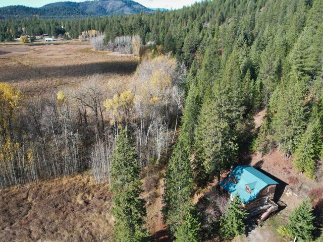 3979 Taylor Ranch Way, Loon Lake, WA 99148