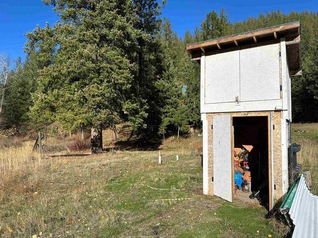 3979 Taylor Ranch Way, Loon Lake, WA 99148