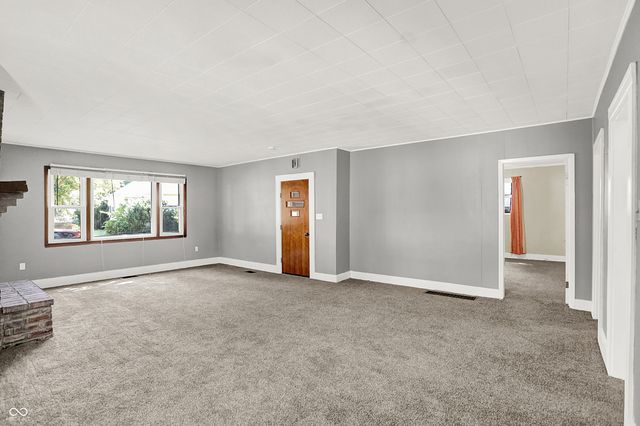 310 N Franklin Street, Knightstown, IN 46148