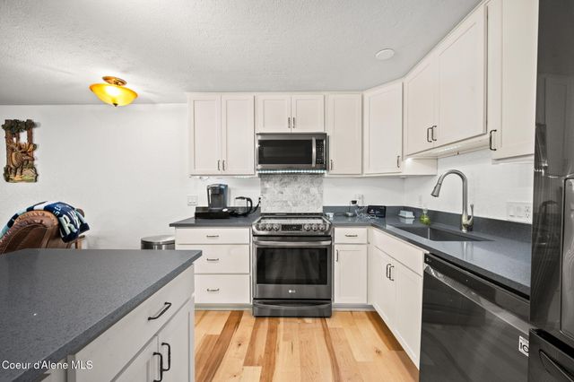 5421 W Fairway LN, UNIT 23, Rathdrum, ID 83858