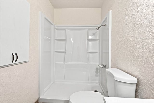 21021 Geronimo, Apple Valley, CA 92308