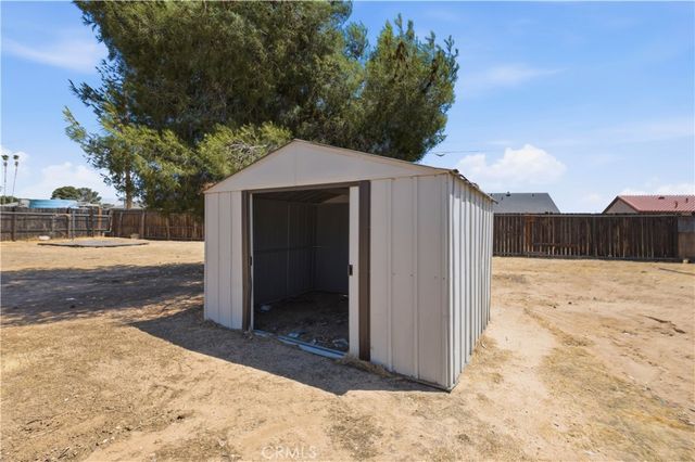 21021 Geronimo, Apple Valley, CA 92308