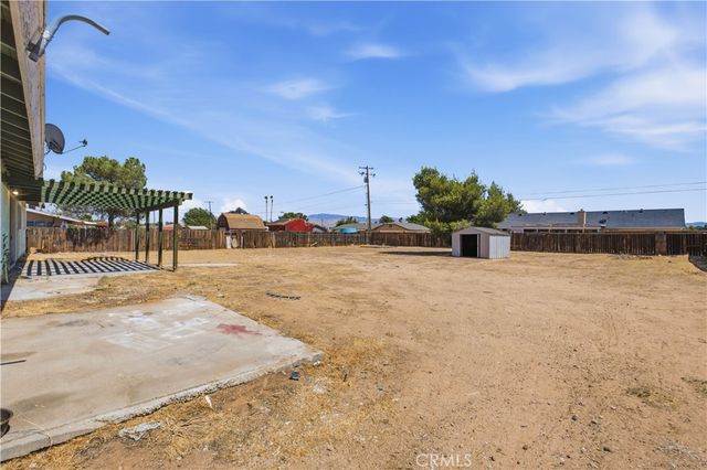 21021 Geronimo, Apple Valley, CA 92308