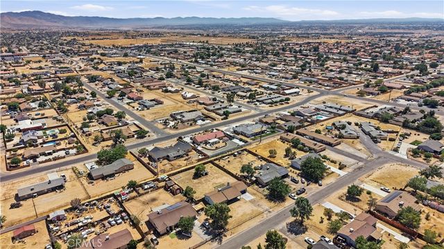 21021 Geronimo, Apple Valley, CA 92308