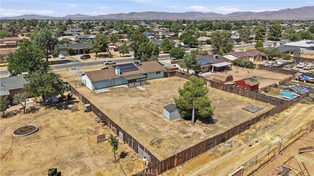 21021 Geronimo, Apple Valley, CA 92308