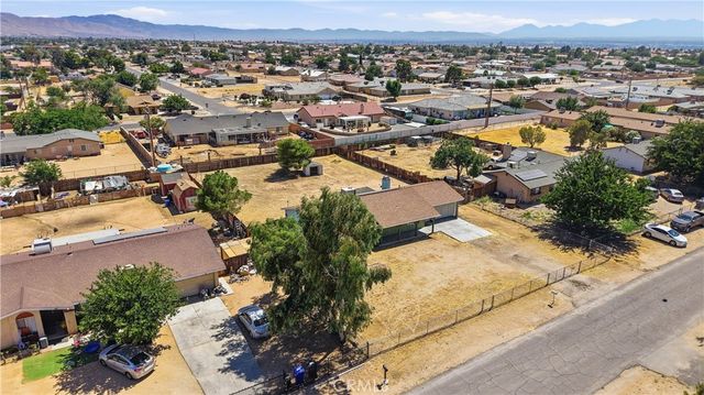 21021 Geronimo, Apple Valley, CA 92308