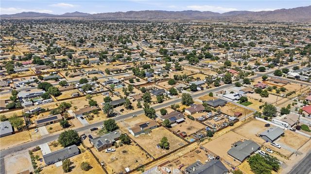 21021 Geronimo, Apple Valley, CA 92308