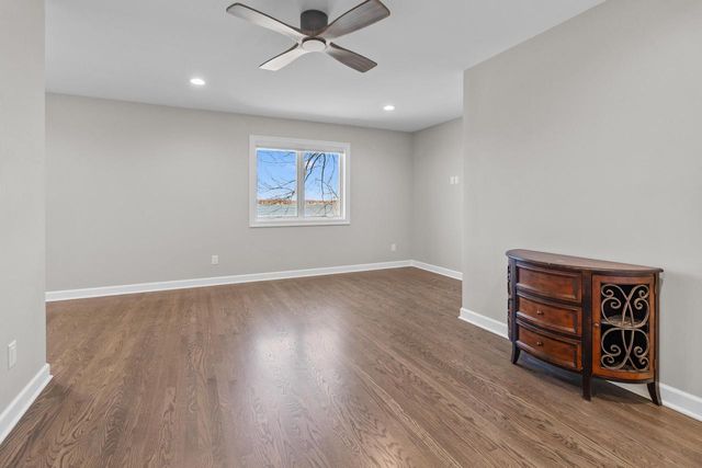 298 W Park DRIVE, Twin Lakes, WI 53181