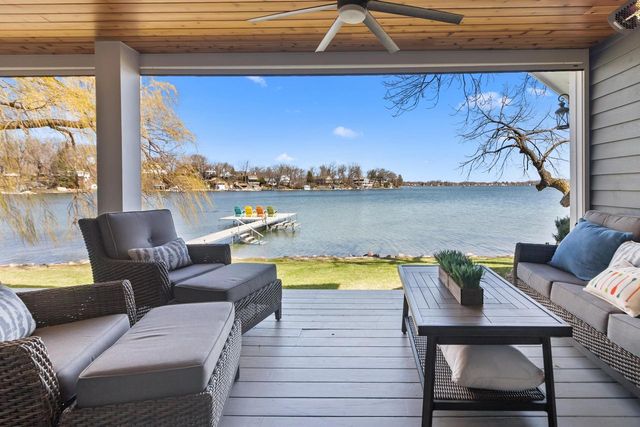 298 W Park DRIVE, Twin Lakes, WI 53181