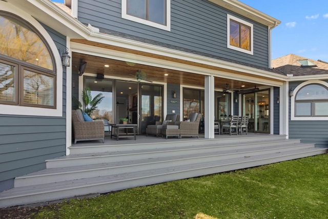 298 W Park DRIVE, Twin Lakes, WI 53181