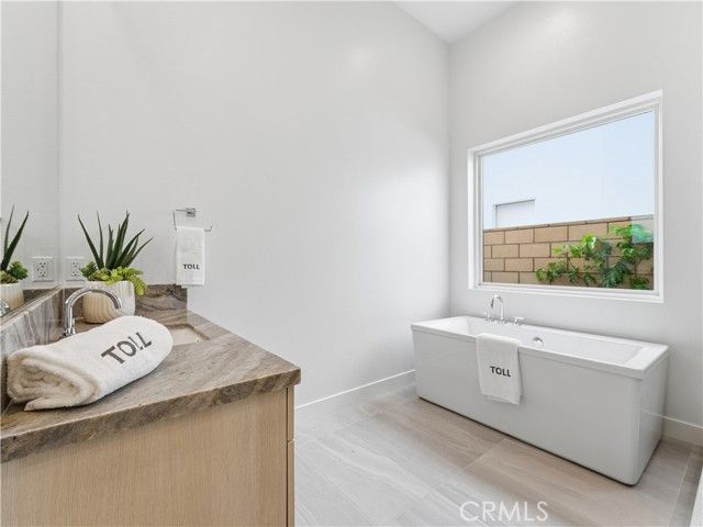 1410 Celadon Street, Palm Springs, CA 92262