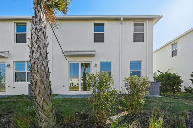 575 Salisbury Circle, Fort Pierce, FL 34982