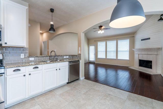 9315 Hidden Court, Magnolia, TX 77354